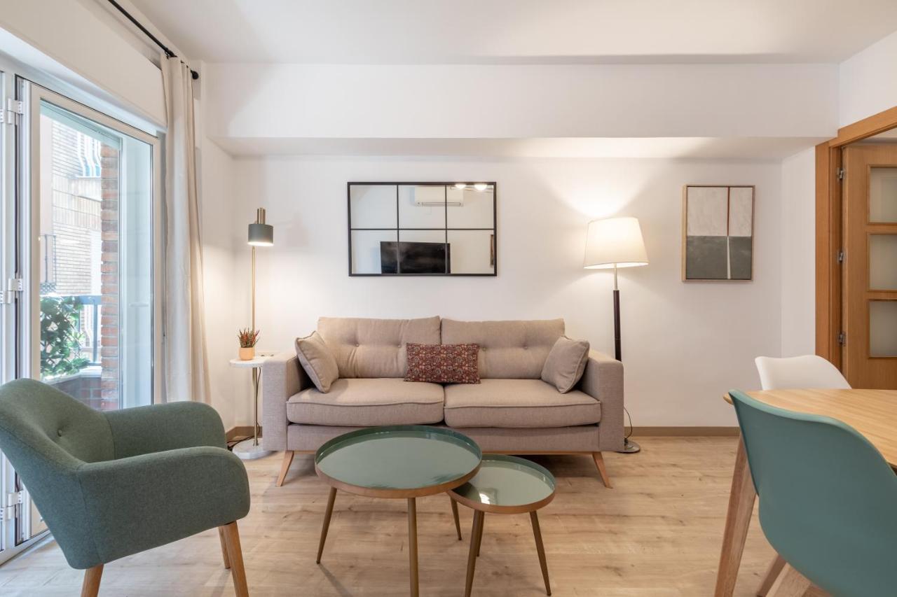 Bns Central Suites Granada Luaran gambar