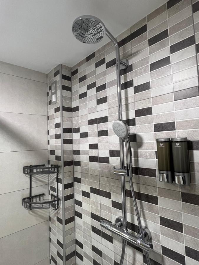 Bns Central Suites Granada Luaran gambar